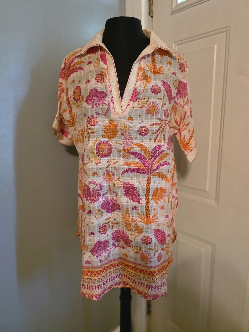 Haute Hippie Women's Fuego Tunic Tropical Print Too Pink/Orange Cover Up Small